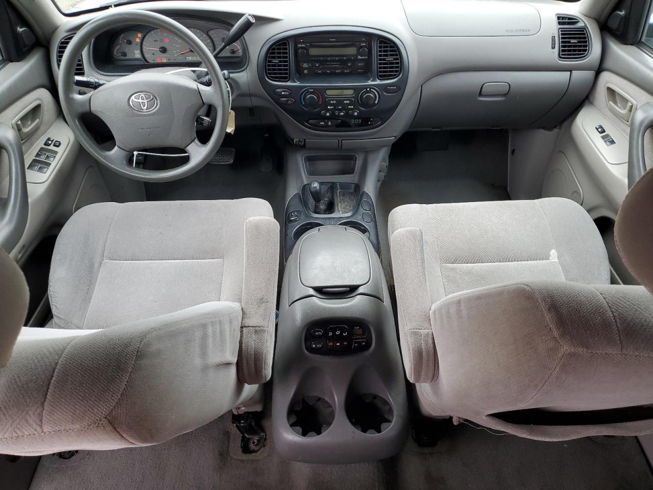 2004 Toyota Sequoia Sr5 VIN: 5TDBT44A54S222837 Lot: 93776985