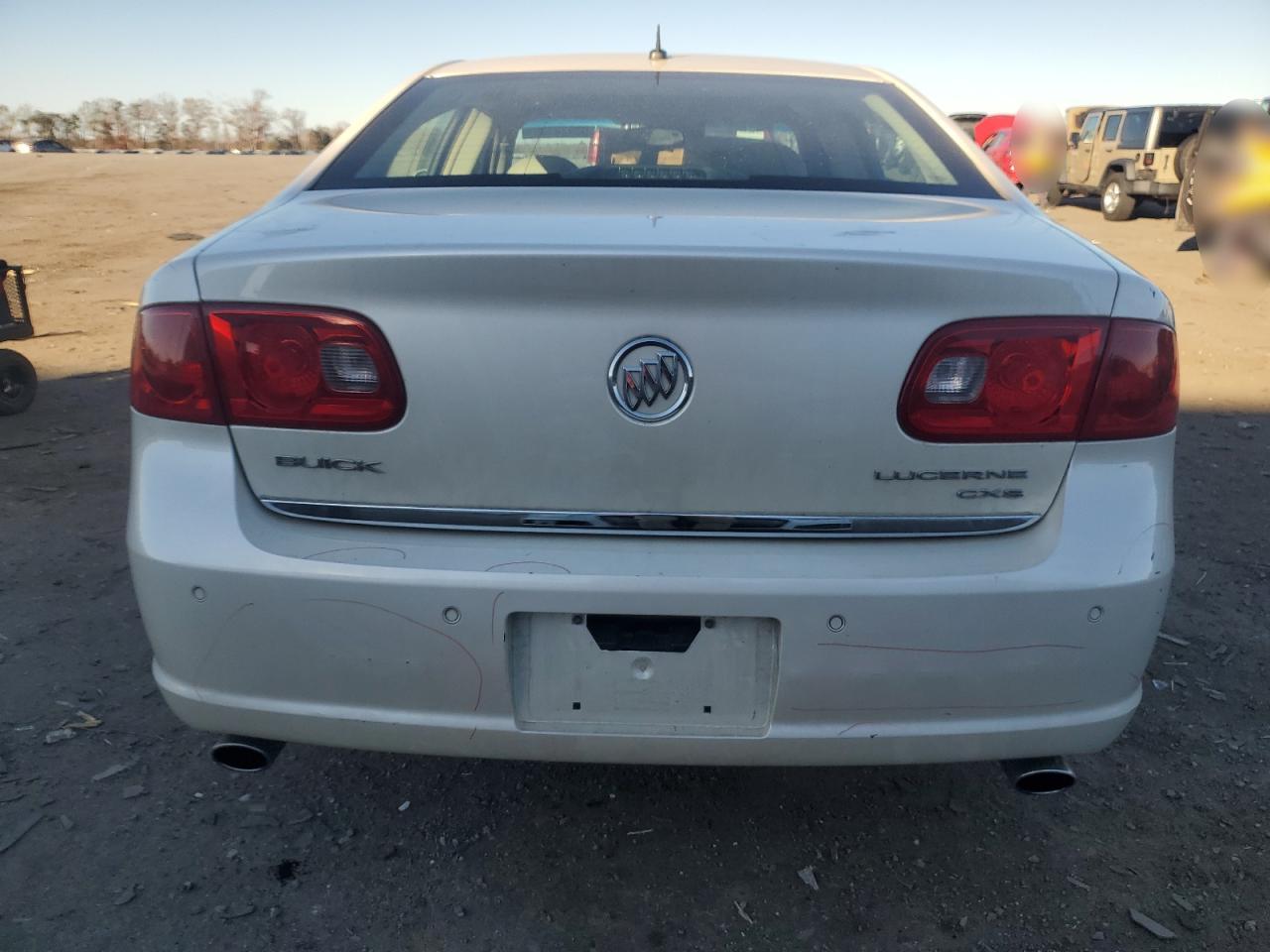 2008 Buick Lucerne Cxs VIN: 1G4HE57Y68U167573 Lot: 93028135