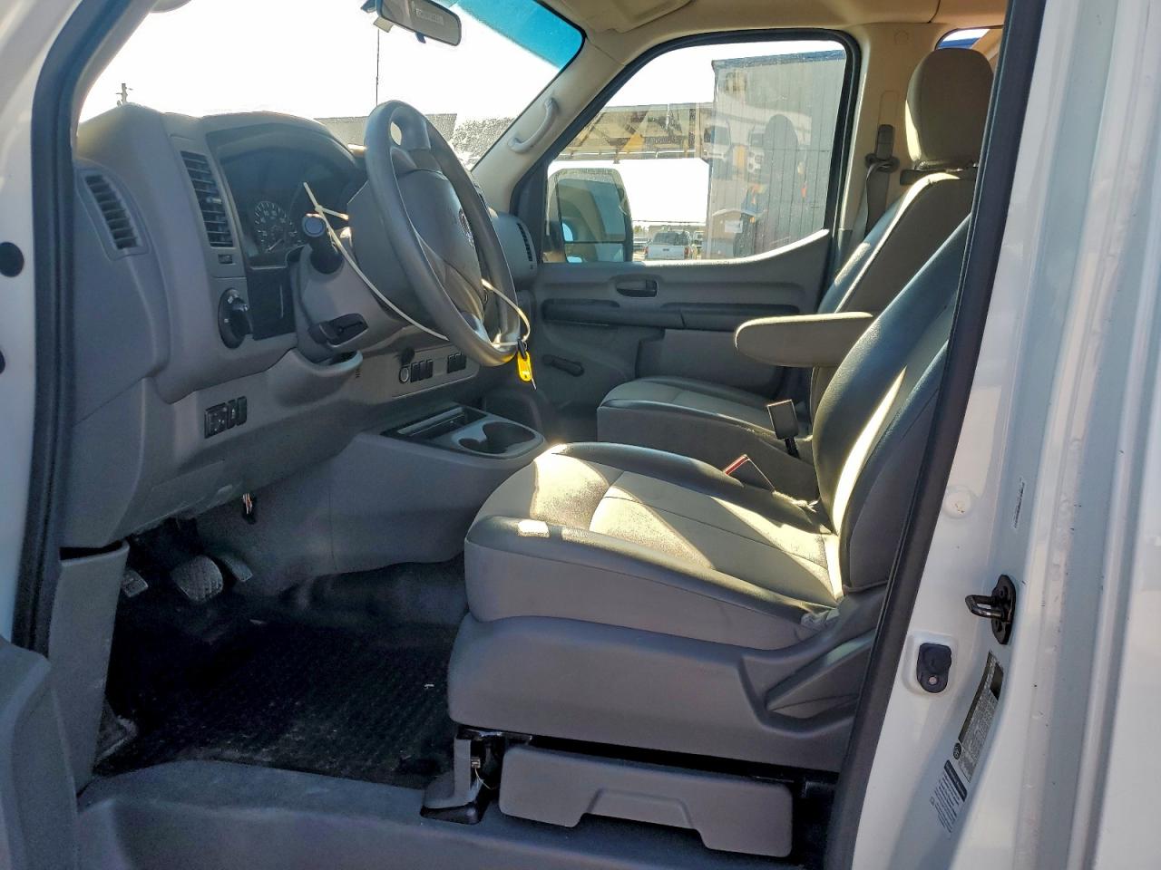 2016 Nissan Nv 3500 S VIN: 5BZBF0AA4GN853612 Lot: 91742545