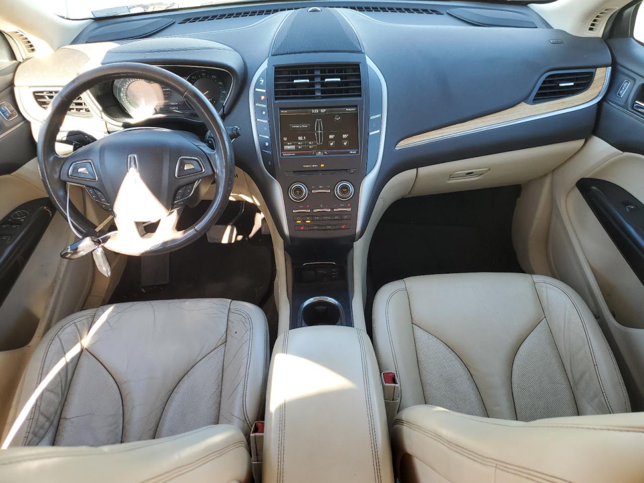 2015 Lincoln Mkc VIN: 5LMCJ1A9XFUJ22856 Lot: 92081035