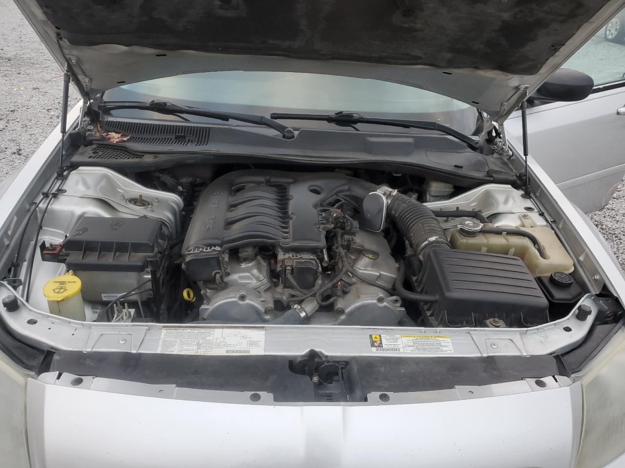 2005 Dodge Magnum Sxt VIN: 2D4GZ48V55H646944 Lot: 93517375