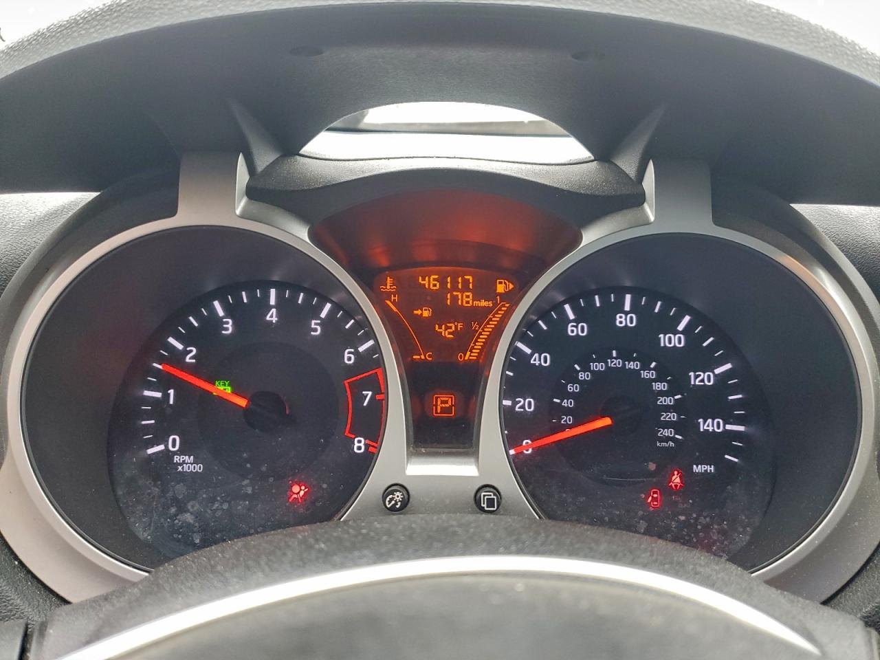 2014 Nissan Juke S VIN: JN8AF5MV1ET481053 Lot: 92891305