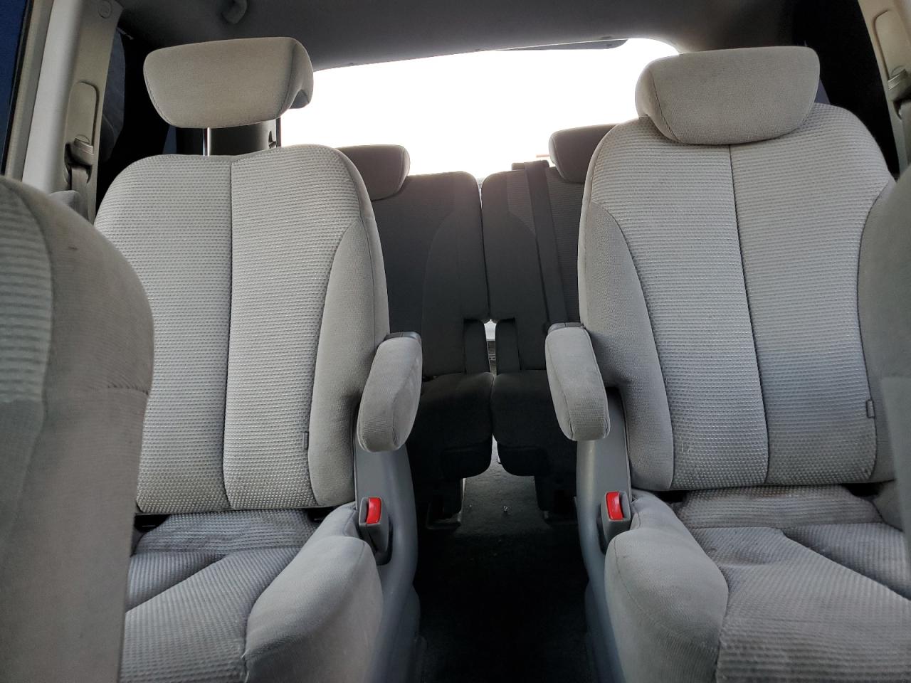 2007 Kia Sedona Ex VIN: KNDMB133976134195 Lot: 91634455