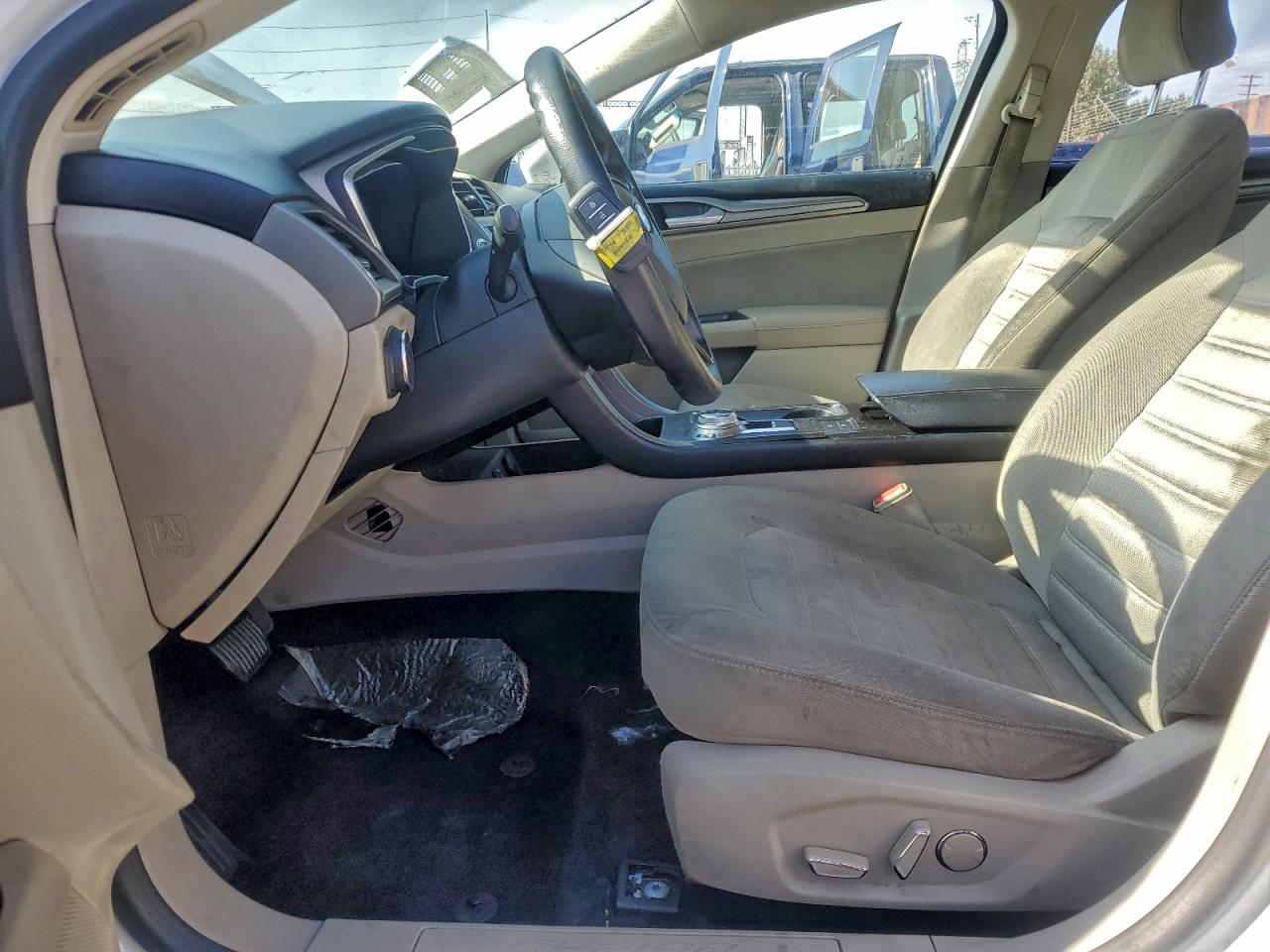 2017 Ford Fusion Se Hybrid VIN: 3FA6P0LU2HR400633 Lot: 94115185