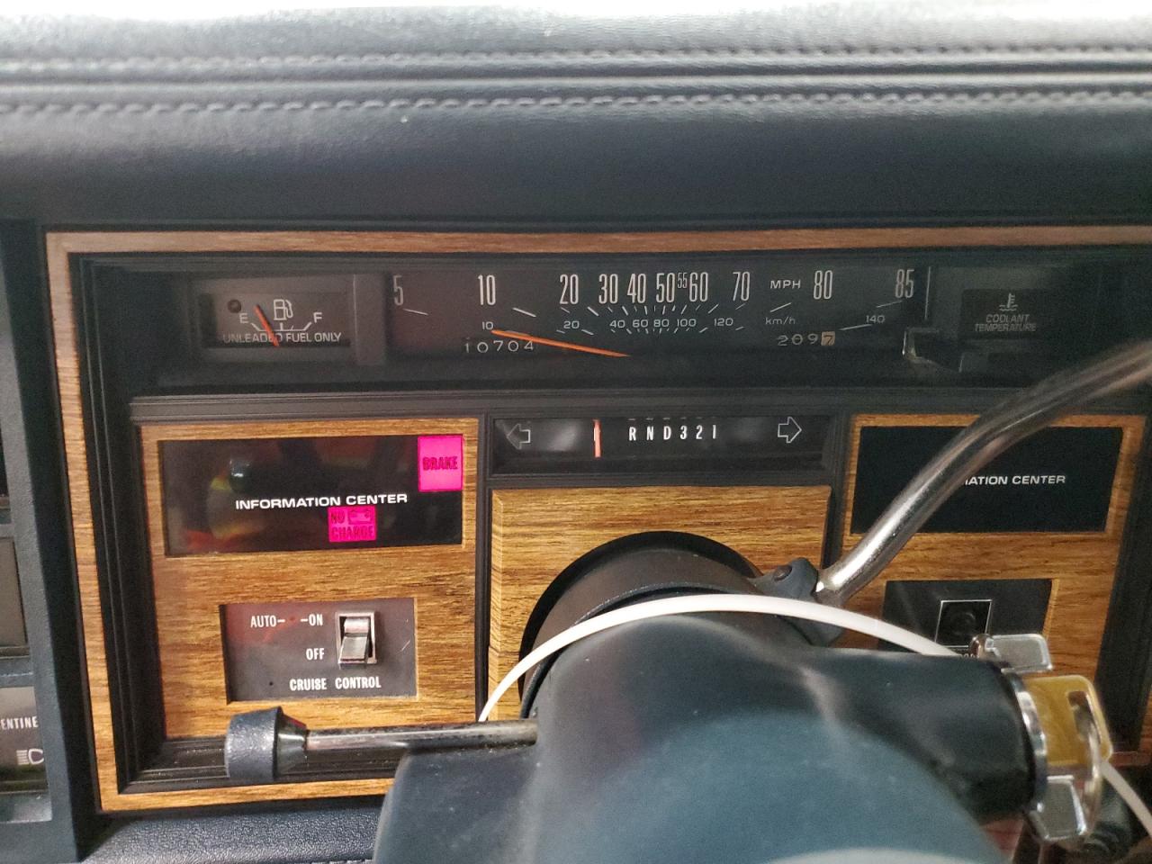 1985 Cadillac Seville VIN: 1G6KS6988FE838662 Lot: 92235385