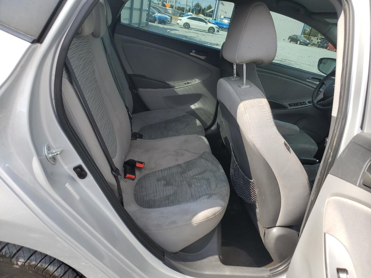 2015 Hyundai Accent Gls VIN: KMHCT4AE6FU926079 Lot: 91097385