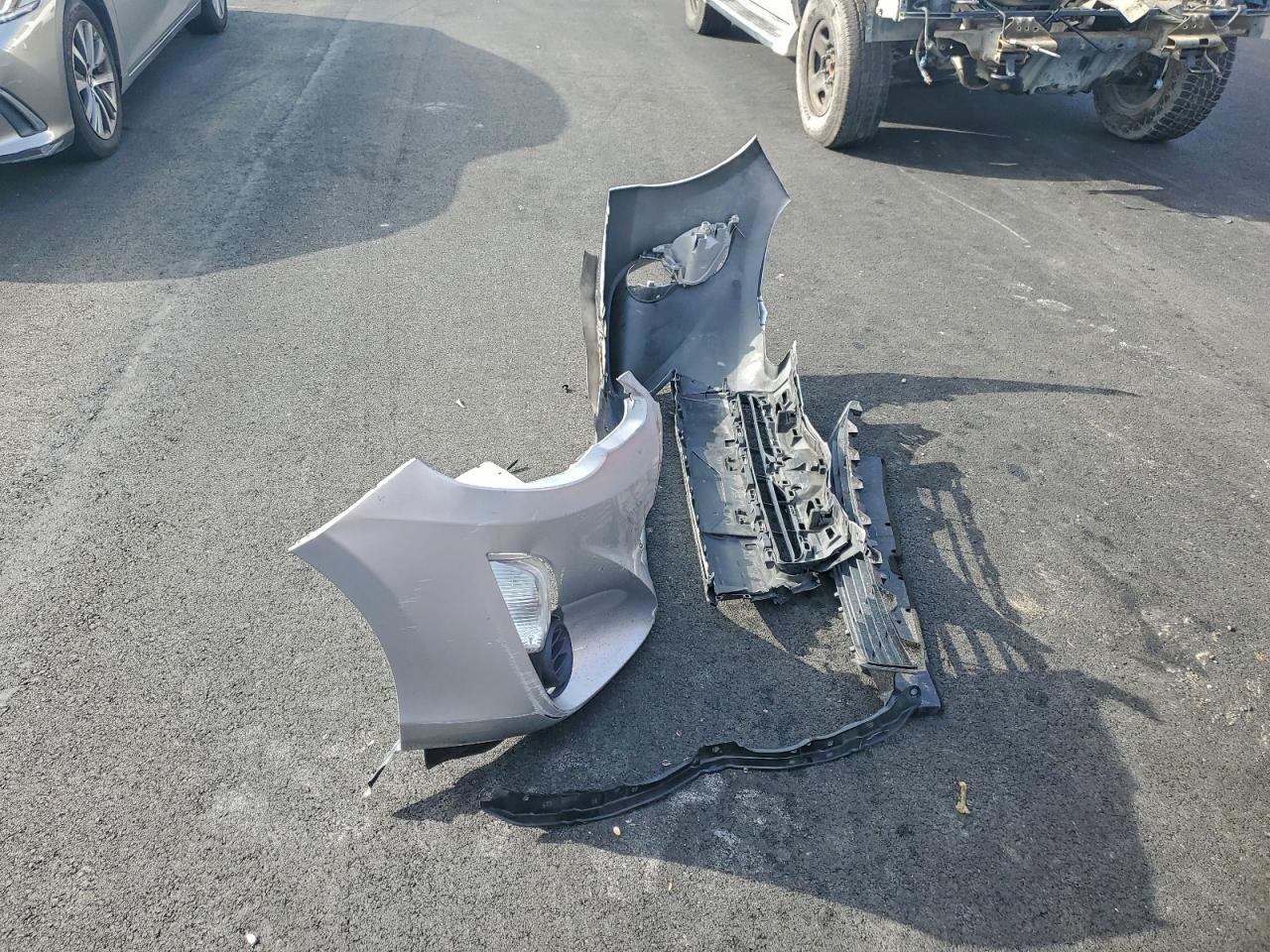 2015 Toyota Prius C VIN: JTDKDTB33F1107570 Lot: 93342455