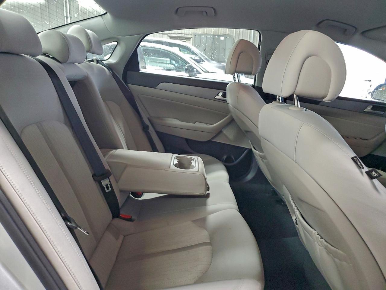 2016 Hyundai Sonata Hybrid VIN: KMHE24L17GA016496 Lot: 93820635