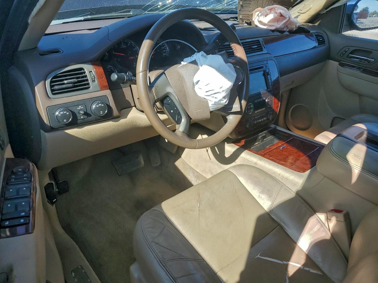 2010 Chevrolet Avalanche Ltz VIN: 3GNVKGE02AG256209 Lot: 93730275