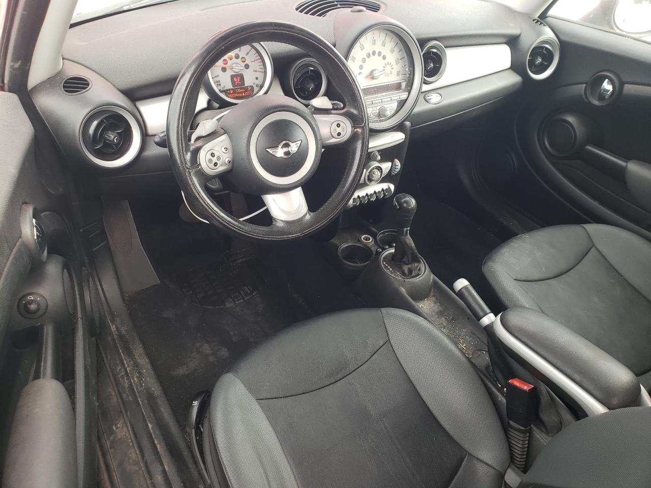 2008 Mini Cooper VIN: WMWMF33568TT61829 Lot: 91956725