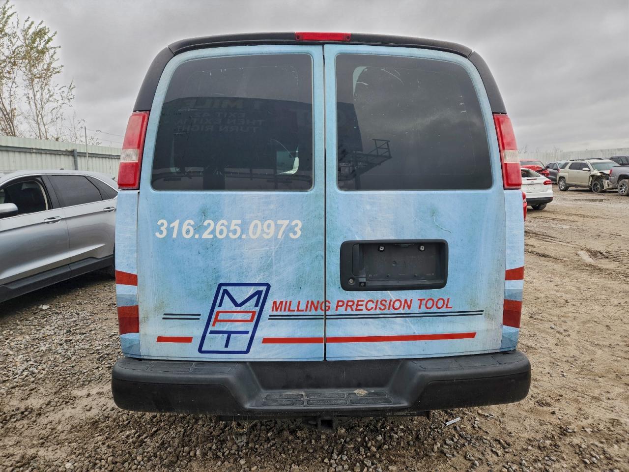 2017 Chevrolet Express G2500 VIN: 1GCWGAFF2H1198058 Lot: 93830345