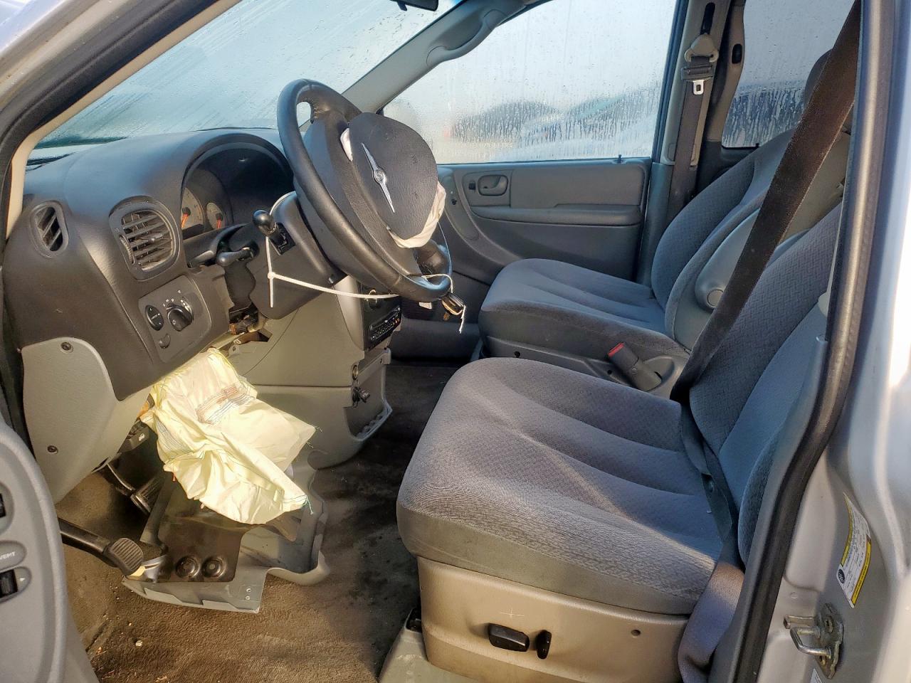 2005 Chrysler Town & Country Touring VIN: 2C4GP54L55R571721 Lot: 92694745