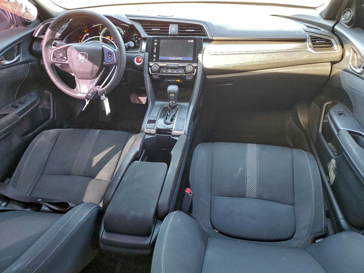 2018 Honda Civic Ex VIN: SHHFK7H52JU407543 Lot: 94810215