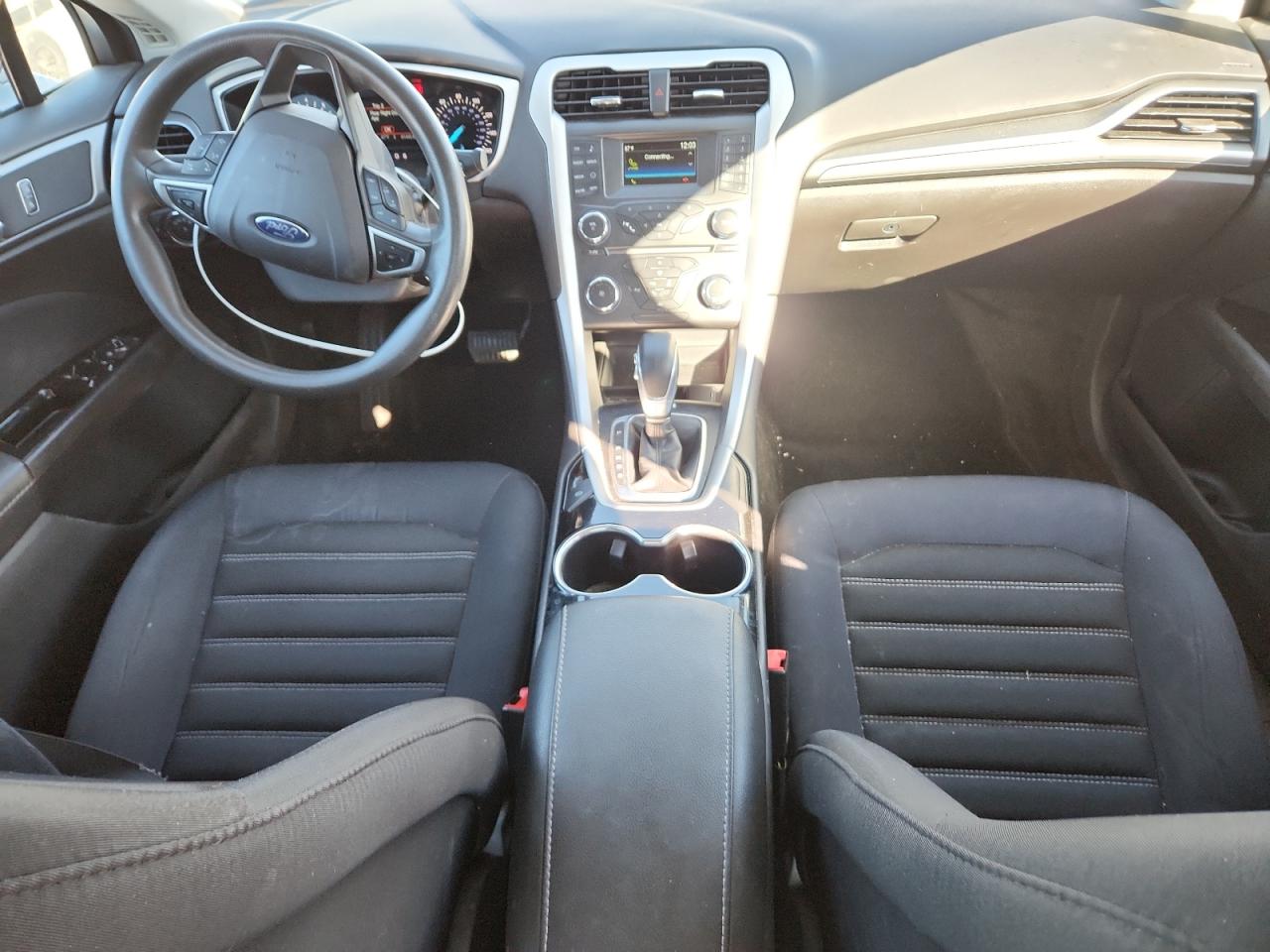 2015 Ford Fusion Se VIN: 3FA6P0H71FR249137 Lot: 92880365