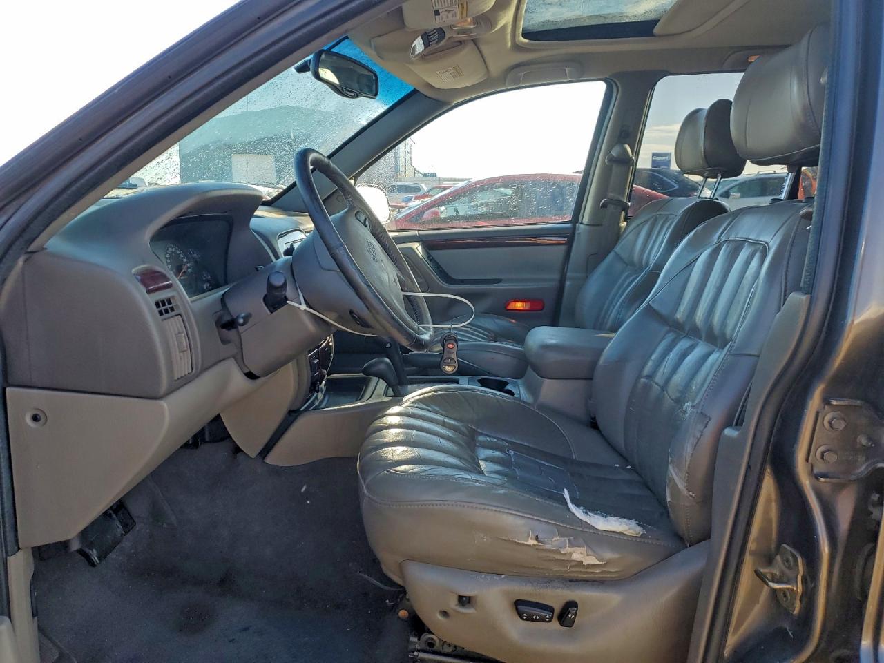 2000 Jeep Grand Cherokee Limited VIN: 1J4GW58N3YC202717 Lot: 93743345