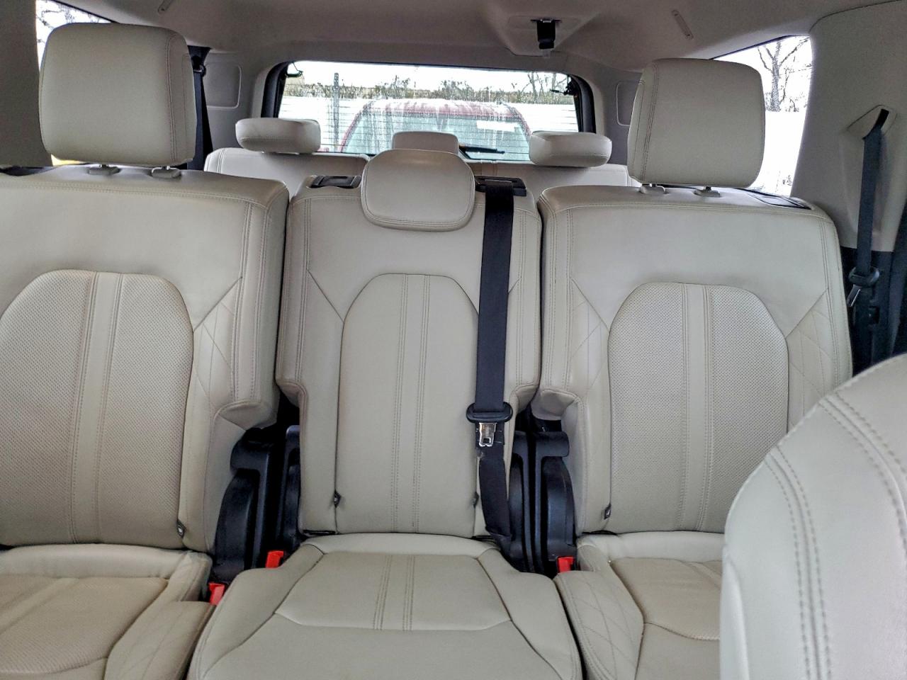 2018 Ford Expedition Max Platinum VIN: 1FMJK1MT2JEA22445 Lot: 94138535