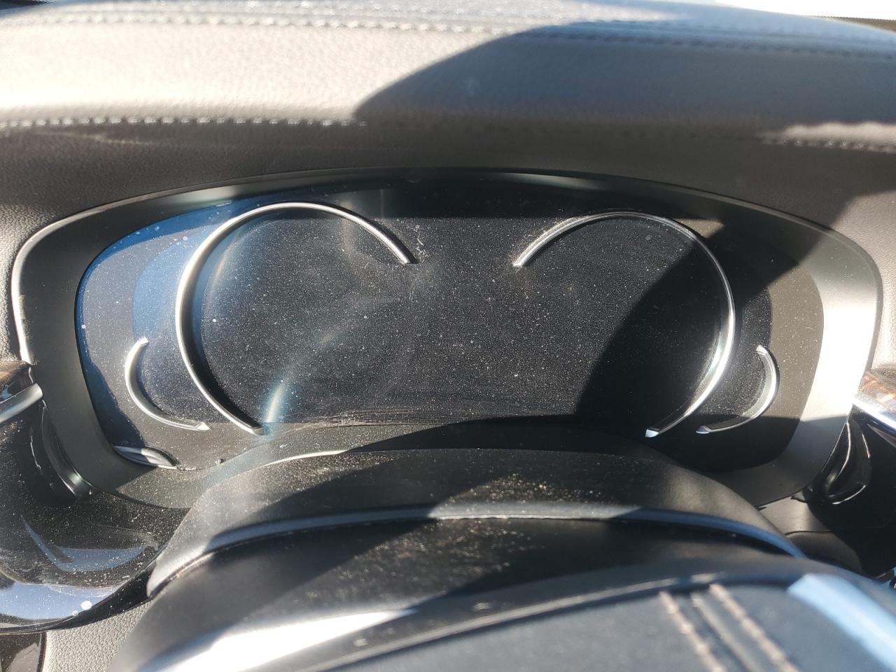 Фото: WBAJV6C55JBK07681