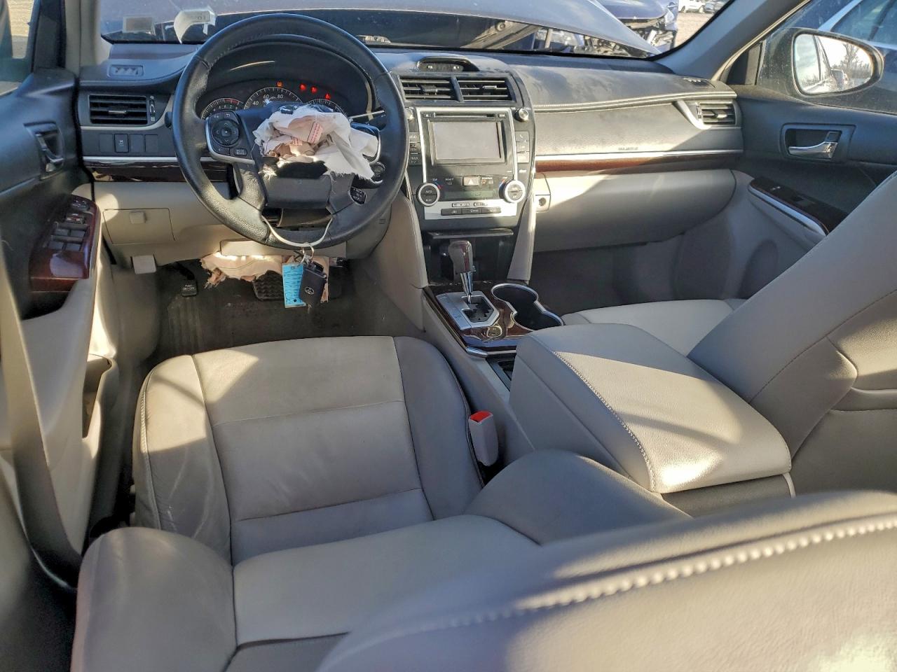 2014 Toyota Camry L VIN: 4T4BF1FK5ER354300 Lot: 93496755