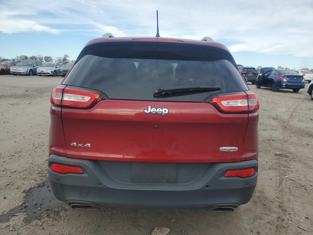 2016 Jeep Cherokee Latitude VIN: 1C4PJMCSXGW240938 Lot: 91043295
