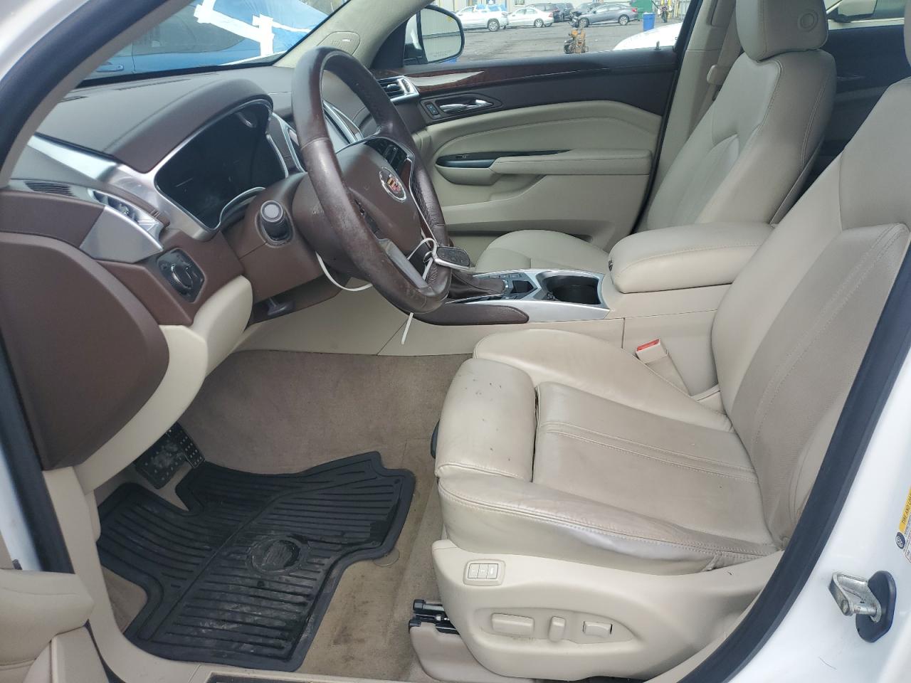 2015 Cadillac Srx Luxury Collection VIN: 3GYFNEE38FS517781 Lot: 90697485