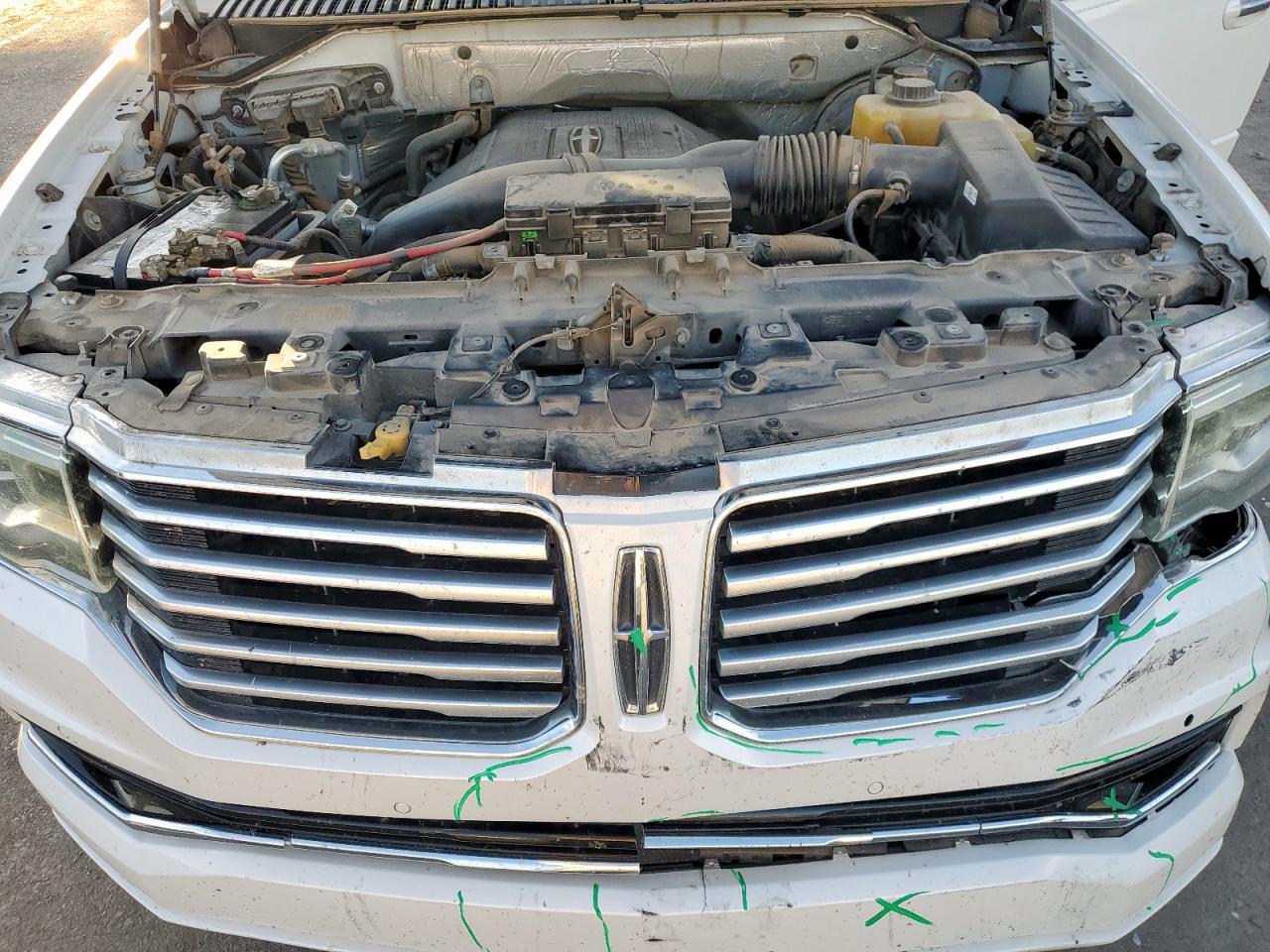 2015 Lincoln Navigator VIN: 5LMJJ2HT5FEJ03849 Lot: 92702725