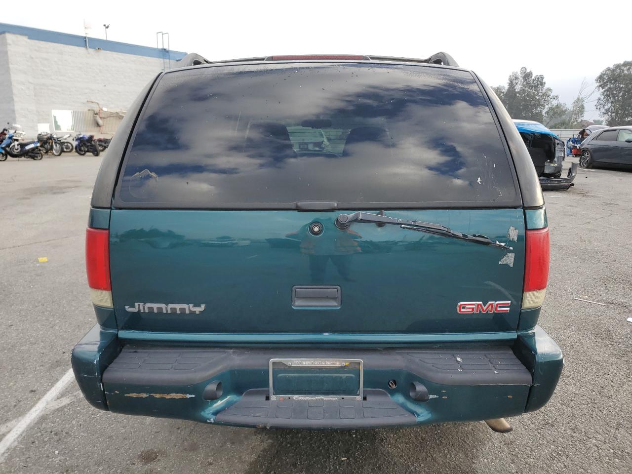 1998 GMC Jimmy VIN: 1GKDT13W8W2519376 Lot: 93043515