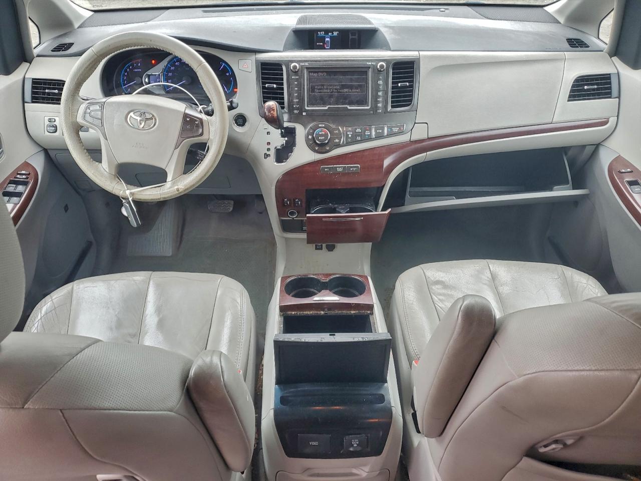 2012 Toyota Sienna Xle VIN: 5TDYK3DCXCS224882 Lot: 94025005