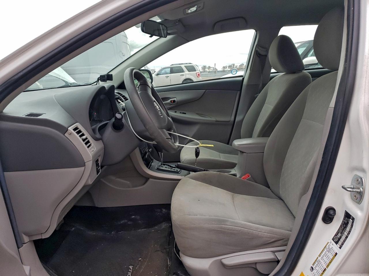 2009 Toyota Corolla Base VIN: 2T1BU40E79C140744 Lot: 94125255