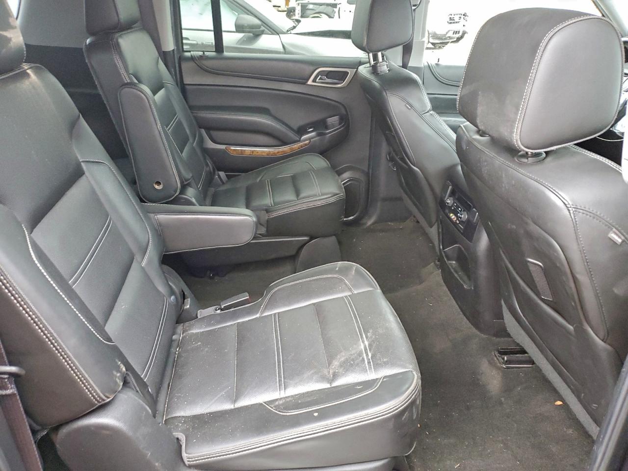 2015 GMC Yukon Xl Denali VIN: 1GKS2JKJ4FR746426 Lot: 94048885