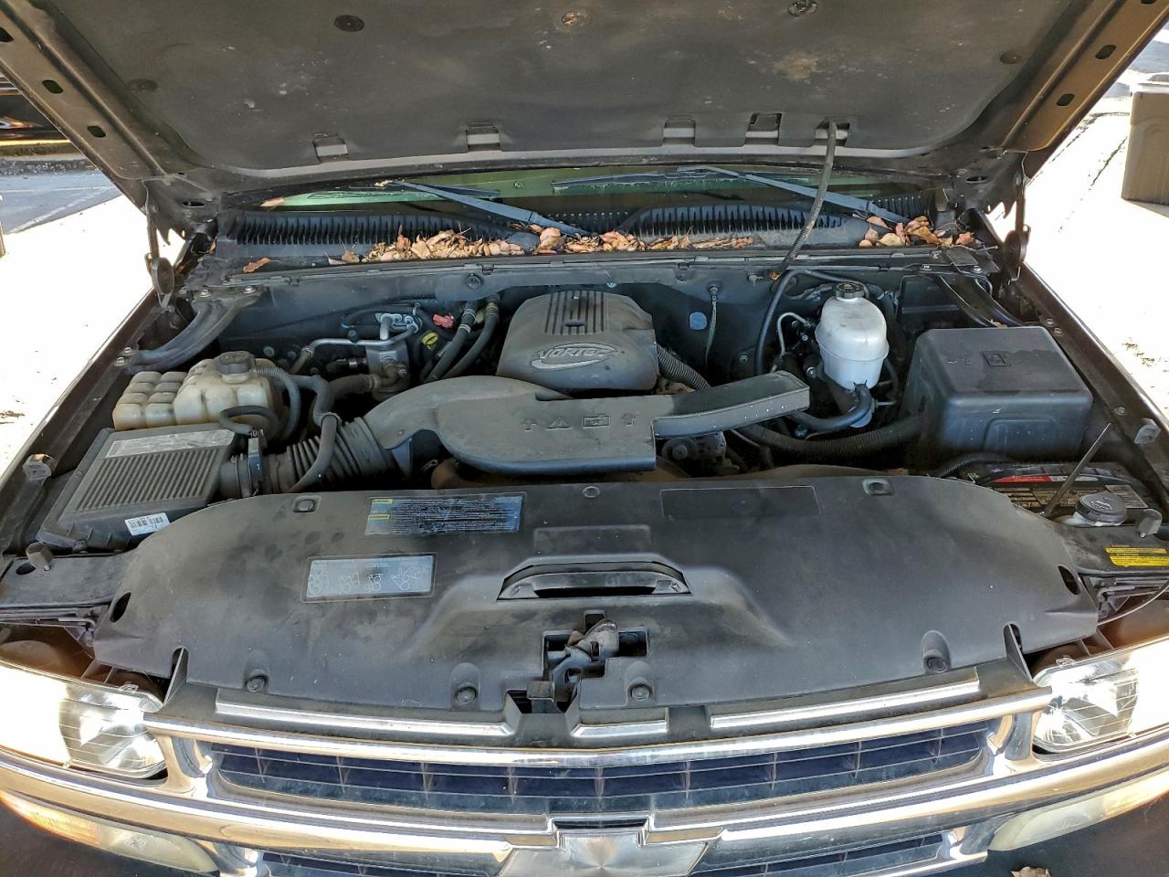 2004 Chevrolet Tahoe K1500 VIN: 1GNEK13T64J321303 Lot: 94156995