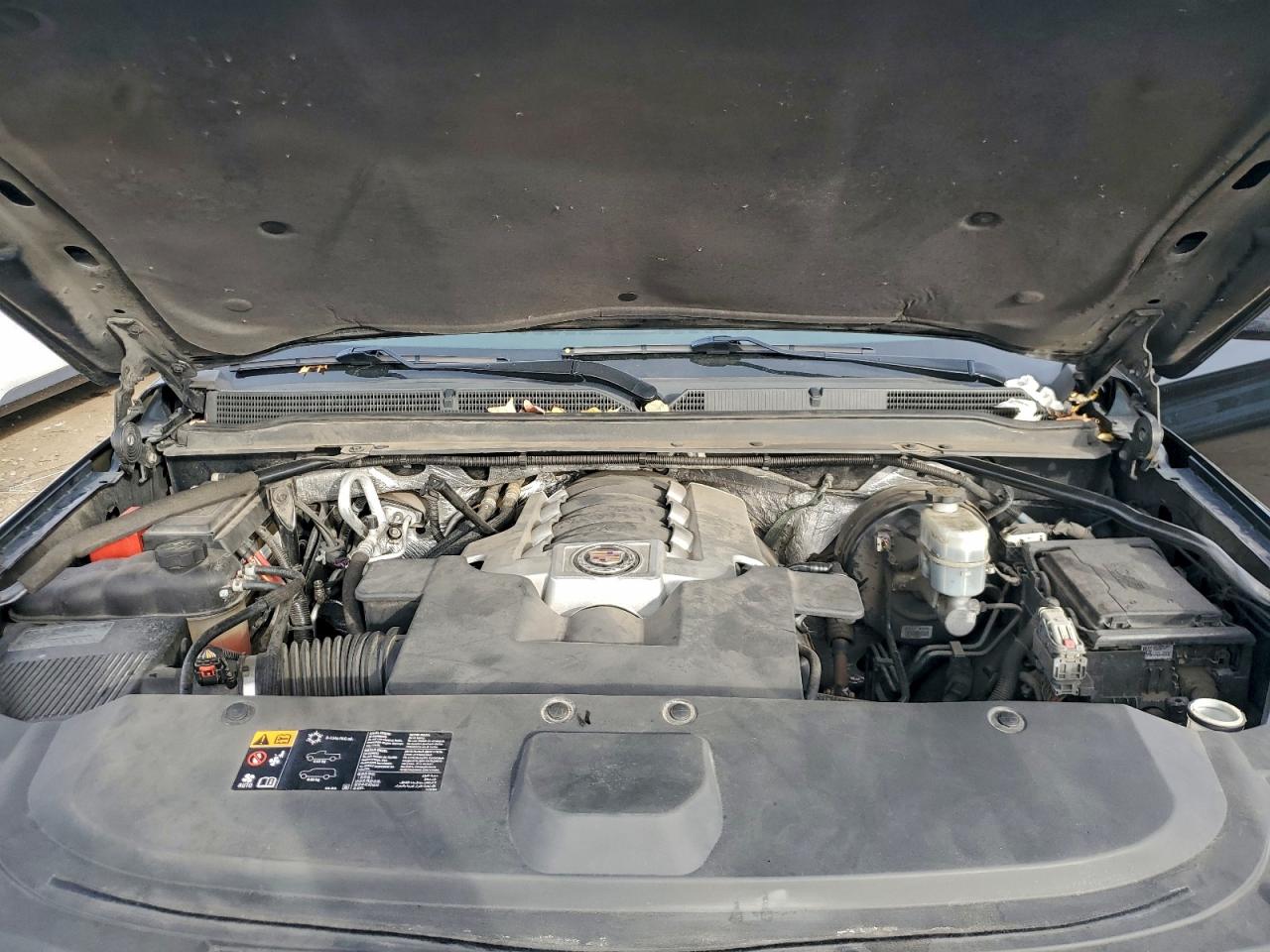 2015 Cadillac Escalade Esv Luxury VIN: 1GYS4HKJ2FR244152 Lot: 93719695