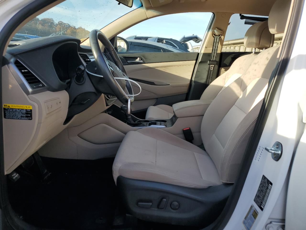 2017 Hyundai Tucson Limited VIN: KM8J3CA21HU532032 Lot: 92681005