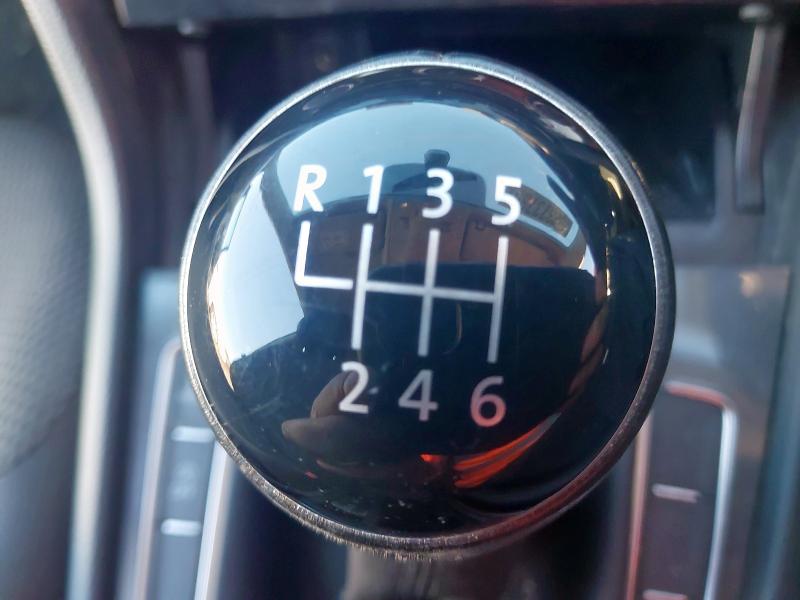 2017 VOLKSWAGEN GOLF 1.5 TSI EVO SE [NAV] 5DR