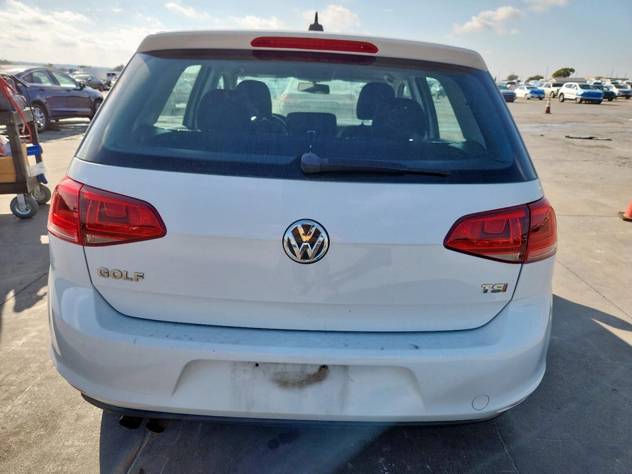 2017 Volkswagen Golf S VIN: 3VW217AU1HM046734 Lot: 93129145