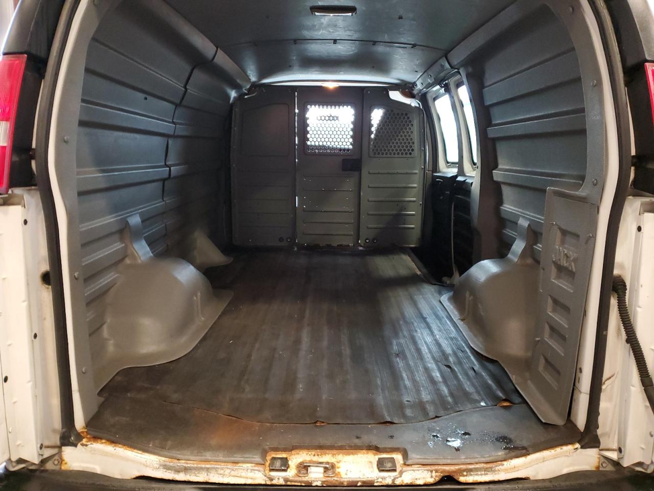 2011 GMC Savana G2500 VIN: 1GTW7FCA5B1106714 Lot: 89505125