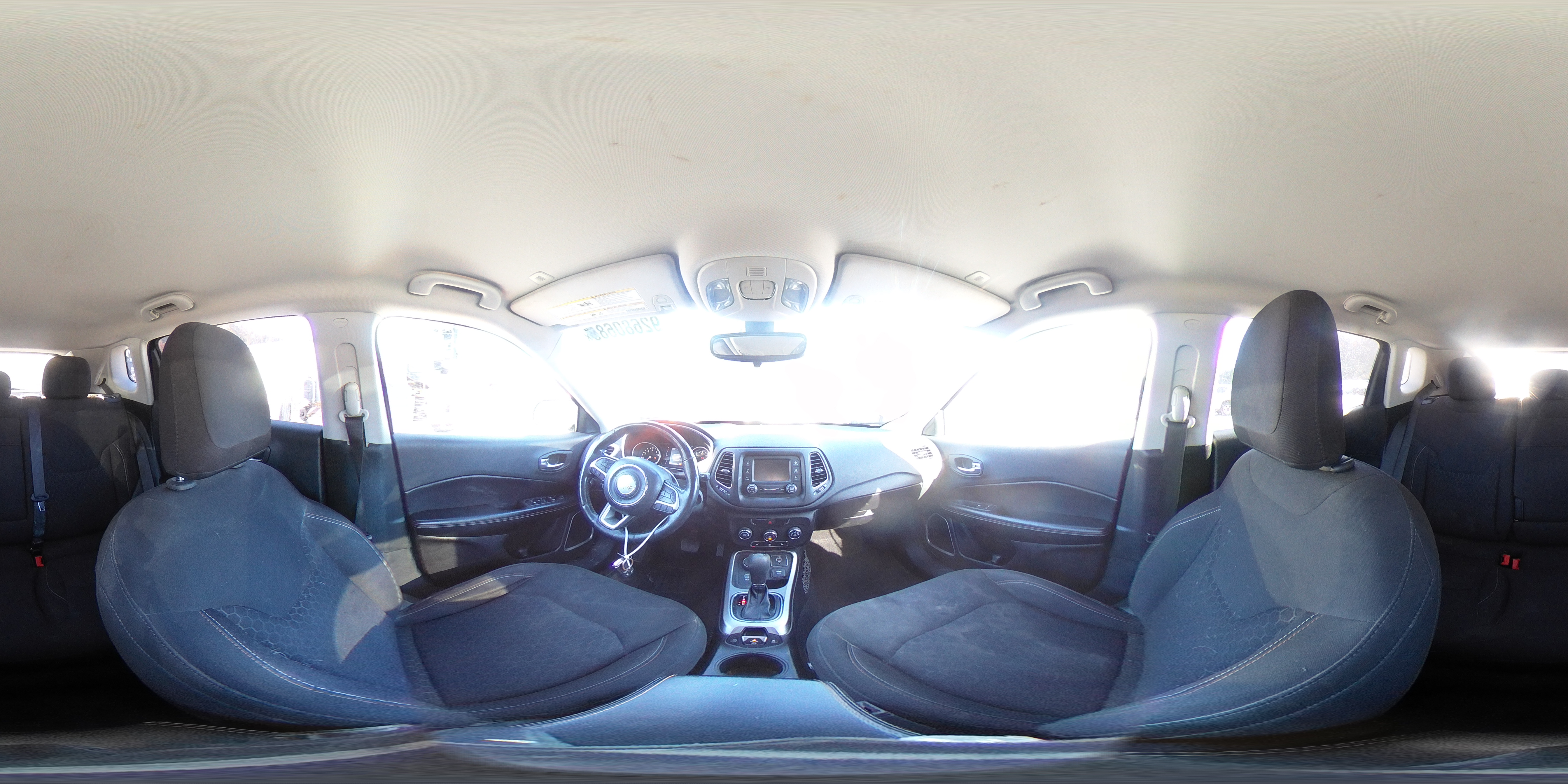 2018 Jeep Compass Sport VIN: 3C4NJDAB2JT101104 Lot: 92680685