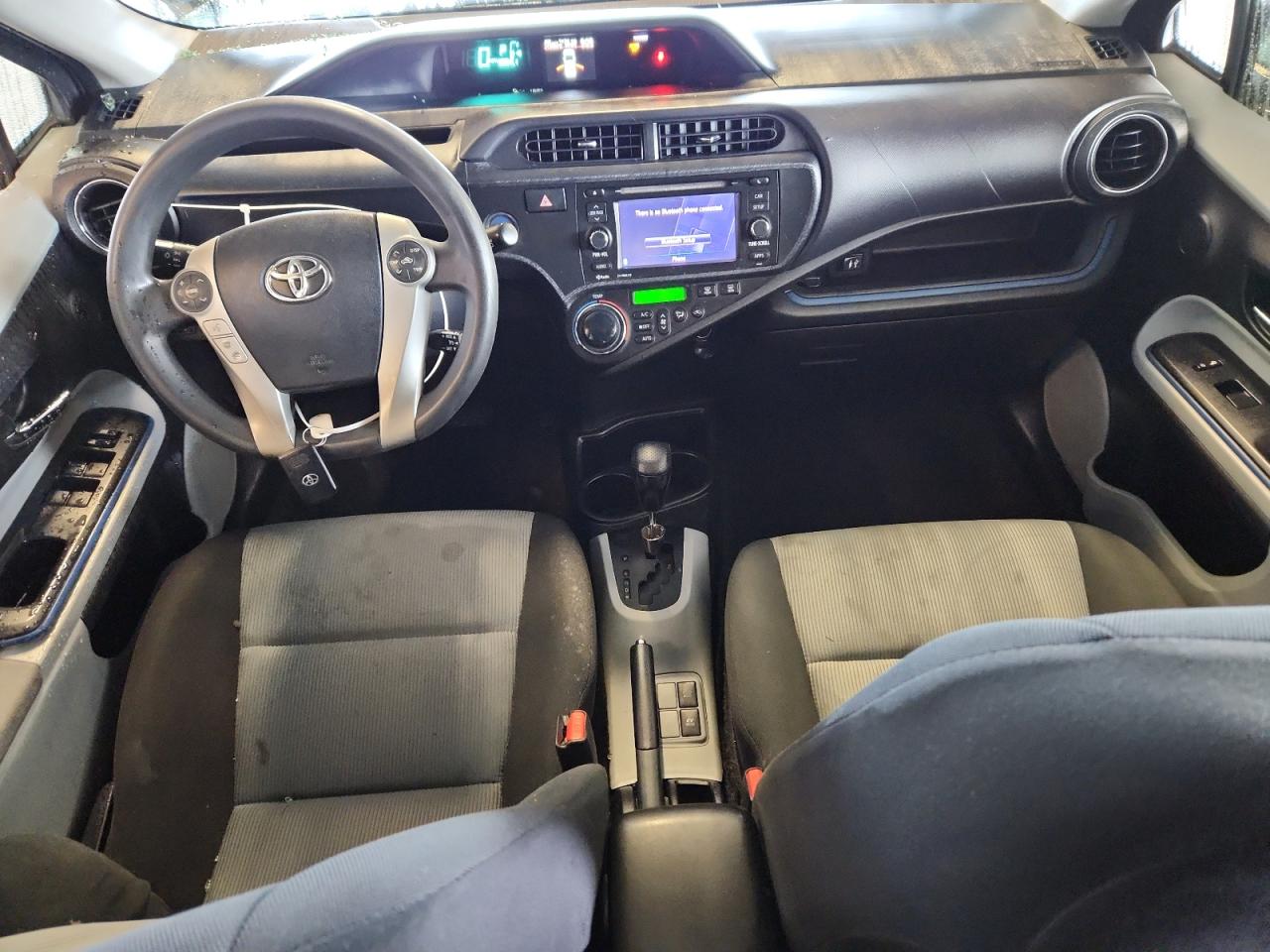 2013 Toyota Prius C VIN: JTDKDTB33D1053359 Lot: 93051755