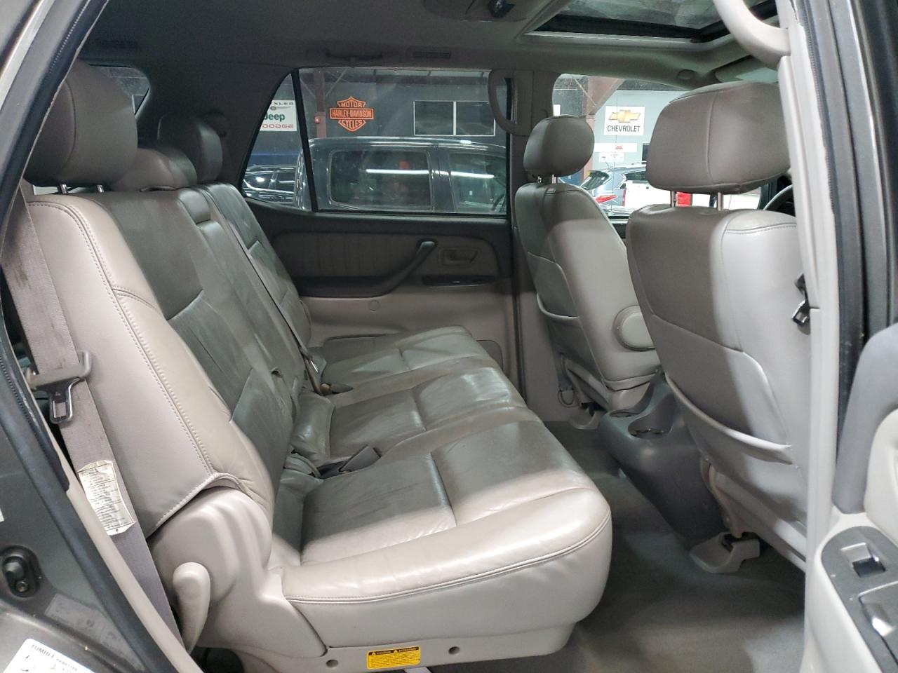 2003 Toyota Sequoia Limited VIN: 5TDBT48A03S193899 Lot: 93553425