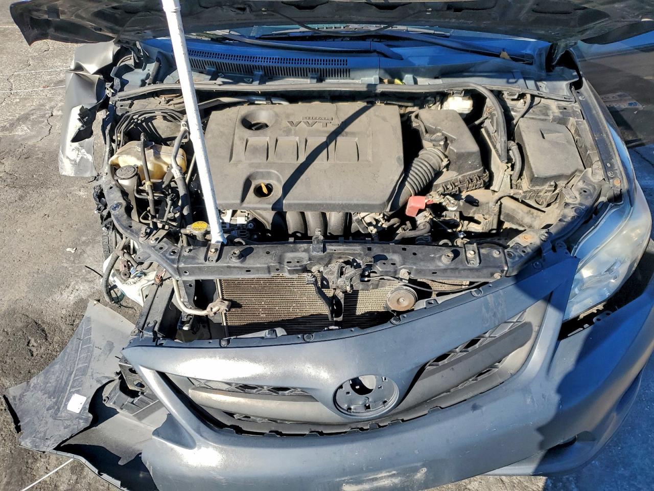 2011 Toyota Corolla Base VIN: 2T1BU4EE8BC586528 Lot: 94513495