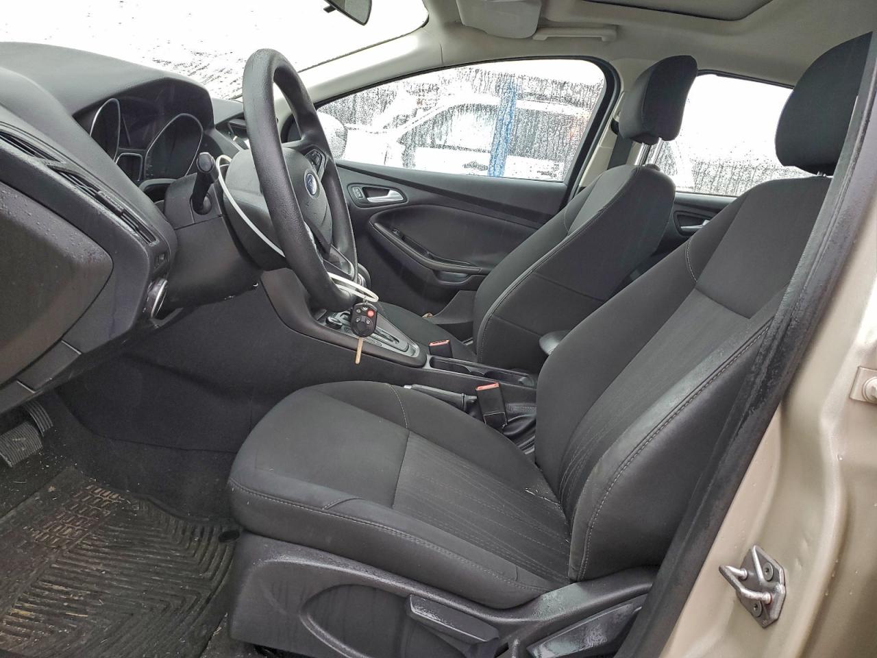 2017 Ford Focus Sel VIN: 1FADP3H25HL205639 Lot: 94229585