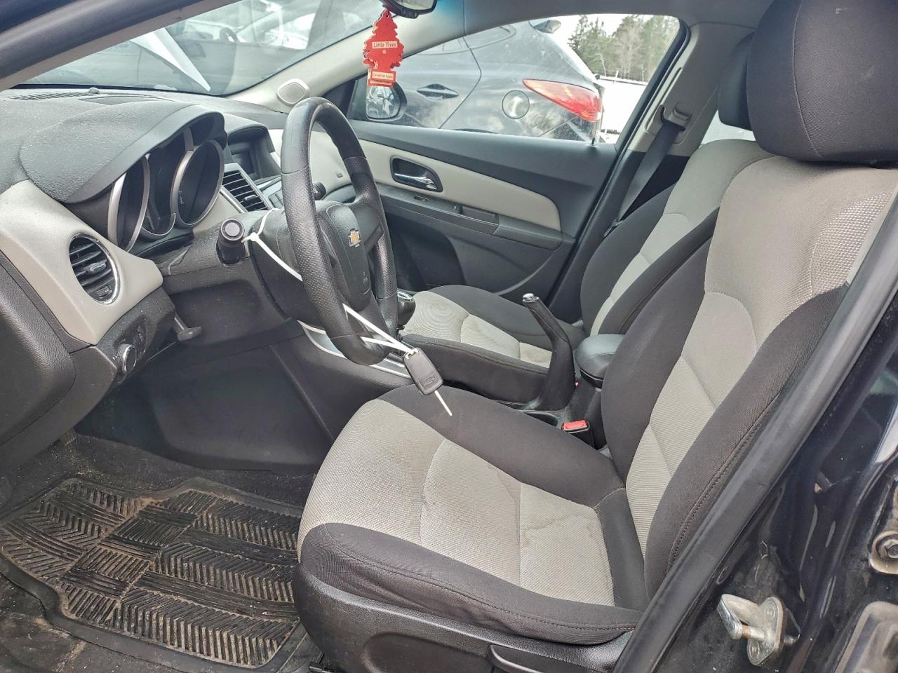 2016 Chevrolet Cruze Limited Ls VIN: 1G1PB5SH6G7151959 Lot: 94452385