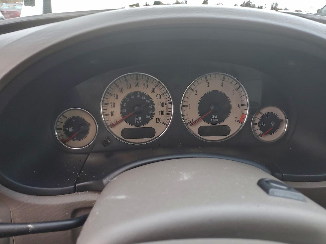 2002 Chrysler Town & Country Limited VIN: 2C8GP64L22R767602 Lot: 94177965