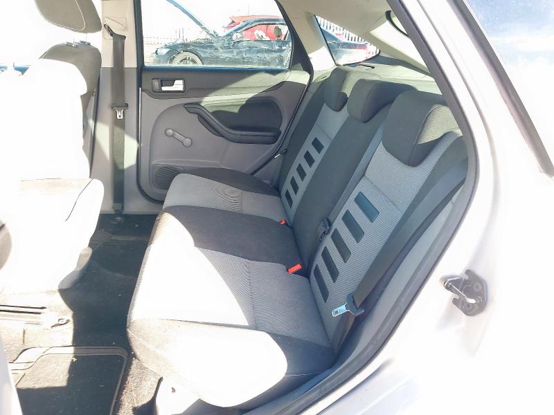 2009 FORD FOCUS 1.6 ZETEC 5DR