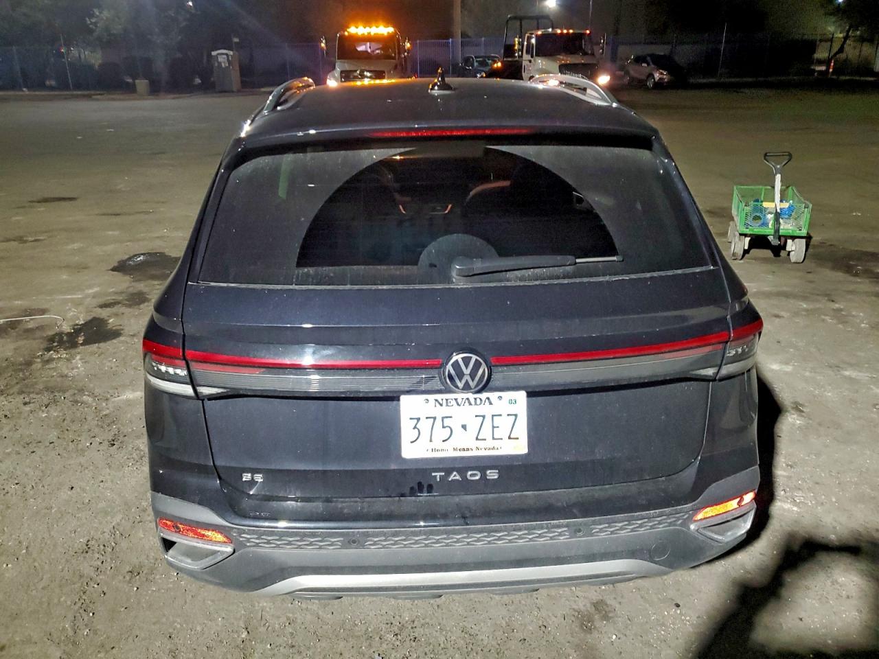 2025 Volkswagen Taos Se VIN: 011782 Lot: 94814775