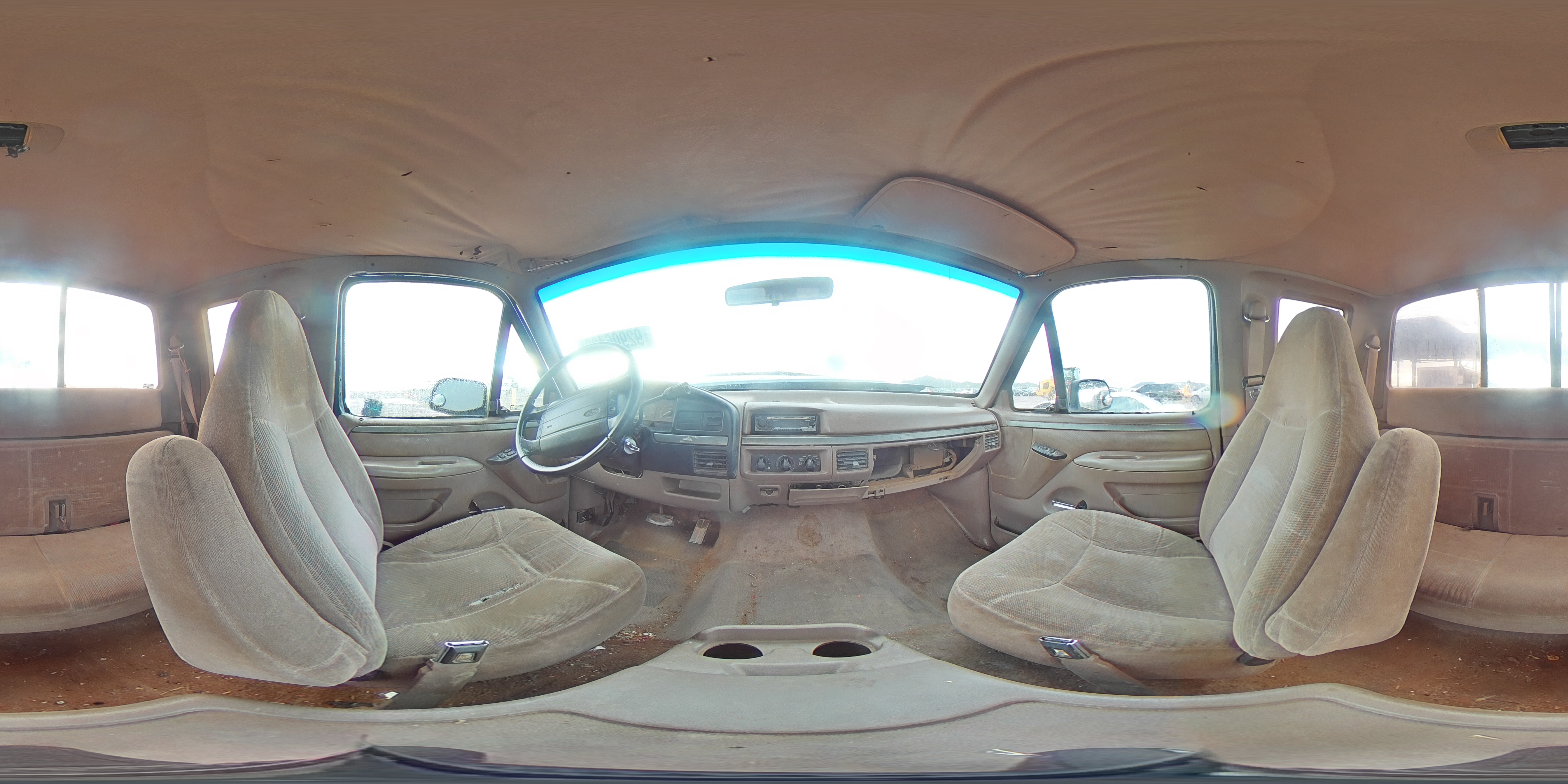 1994 Ford F150 VIN: 1FTEX14H0RKA17955 Lot: 92906485