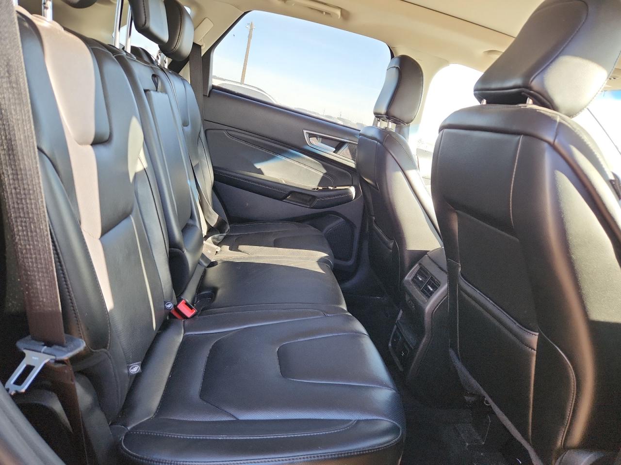 2020 Ford Edge Titanium VIN: 2FMPK4K94LBA00688 Lot: 89876855