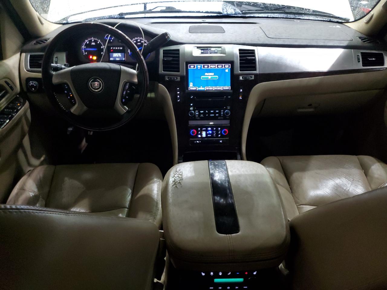 2010 Cadillac Escalade Premium VIN: 1GYUCCEF4AR199486 Lot: 92070595