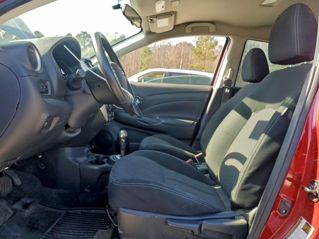 2019 Nissan Versa S VIN: 3N1CN7APXKL827337 Lot: 93821005