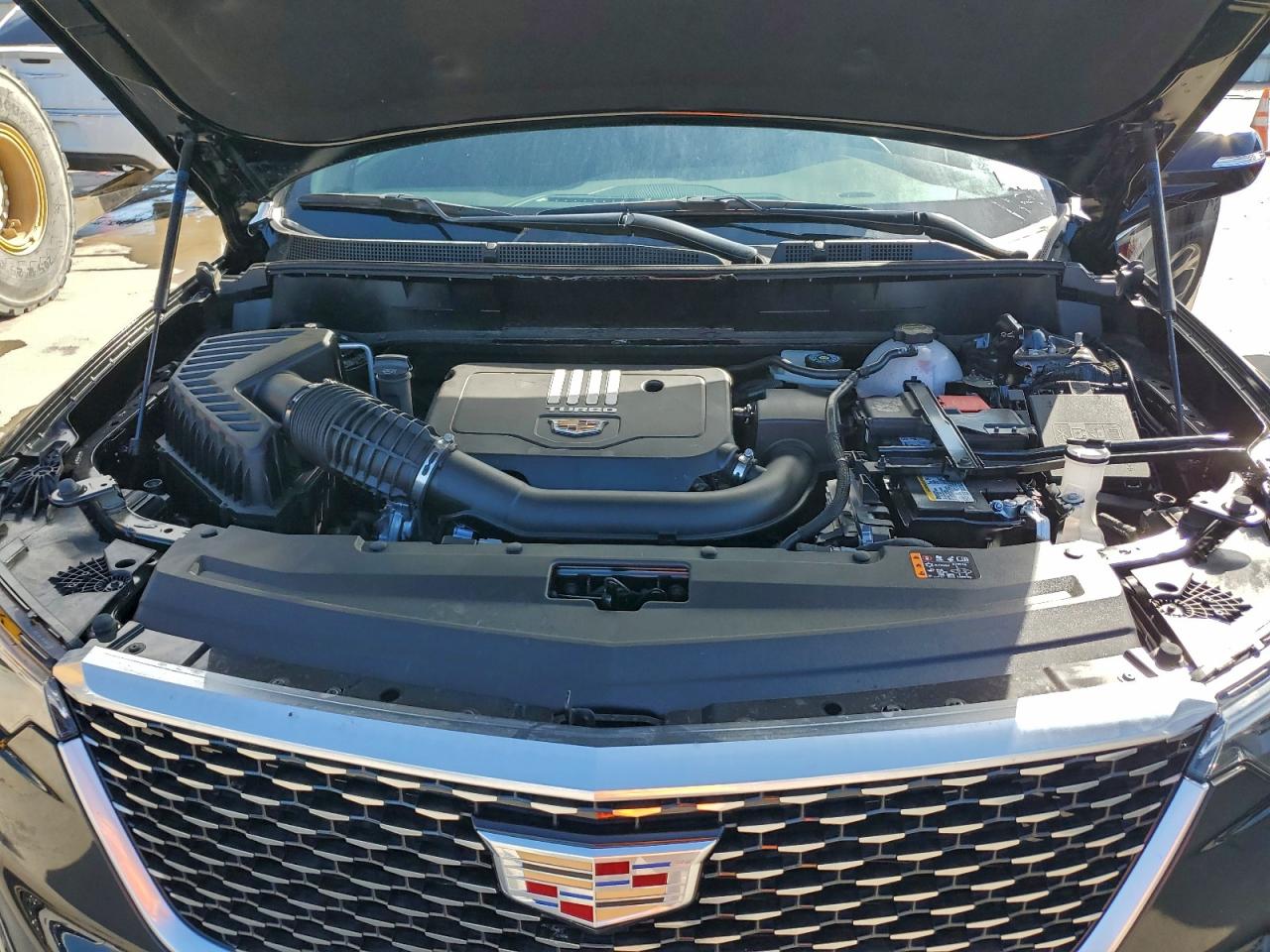 2025 Cadillac Xt6 Luxury VIN: 1GYKPAR40SZ143555 Lot: 93043885