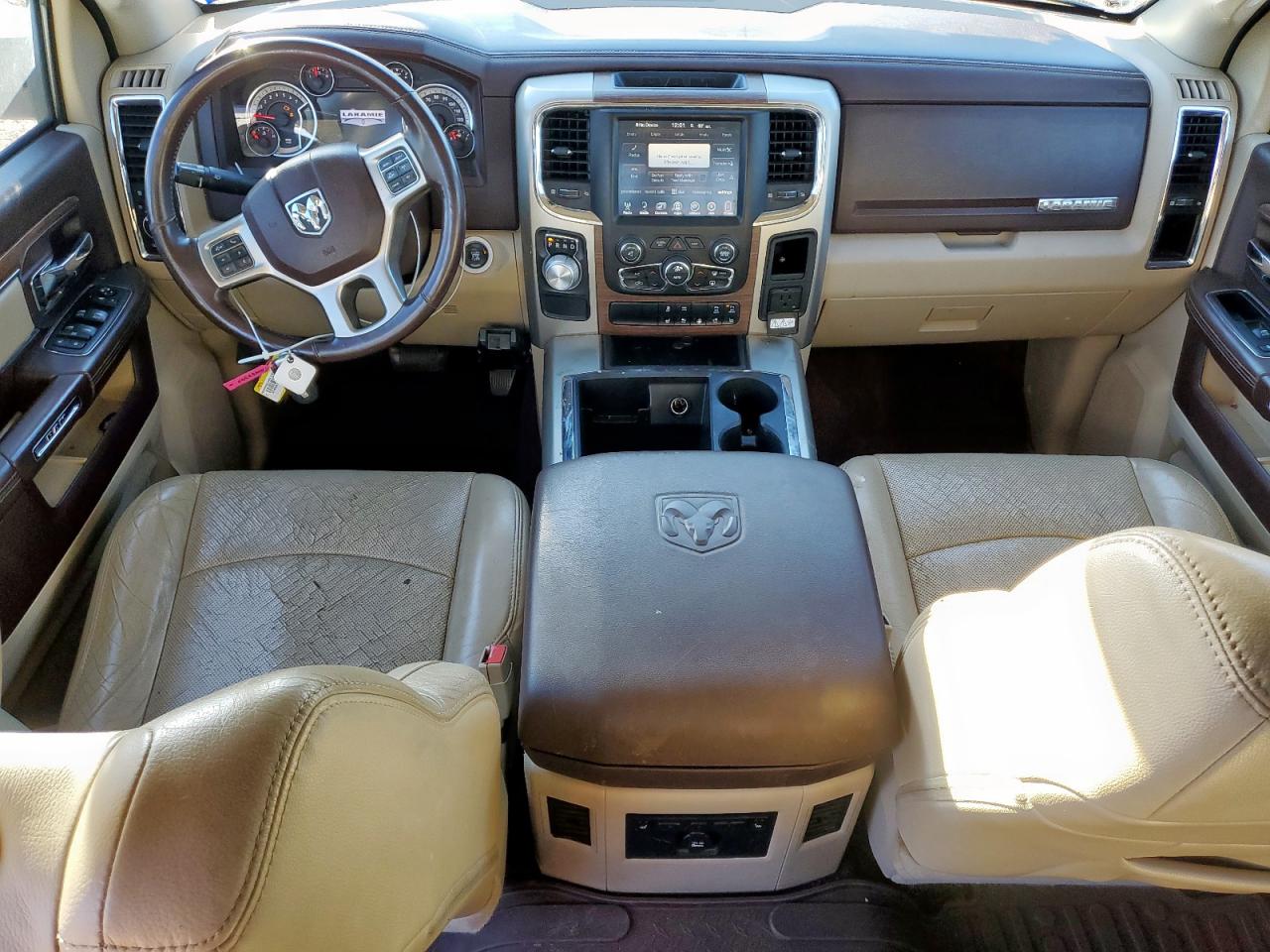 2015 Ram 1500 Laramie VIN: 1C6RR6NT7FS582606 Lot: 91487395